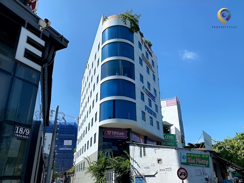 HQ Tower